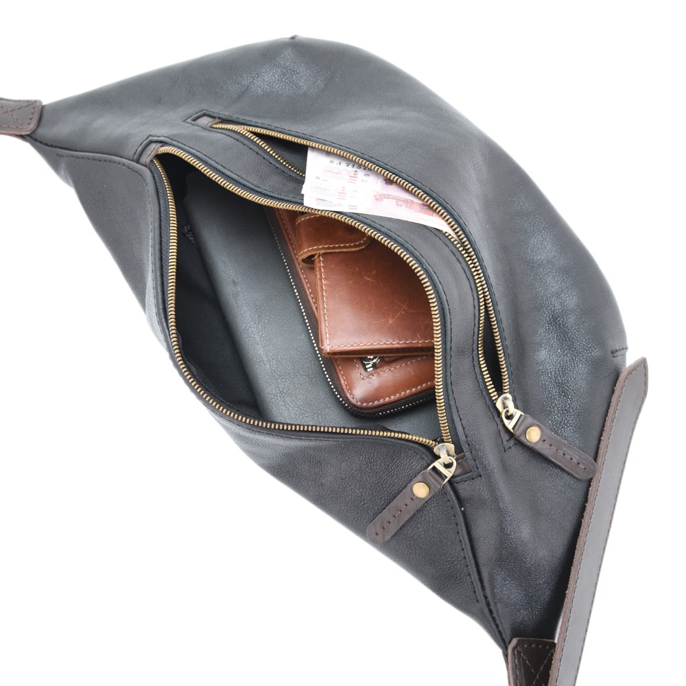 Кожаная сумка на пояс "Манчестер" (чёрный крейзи) 