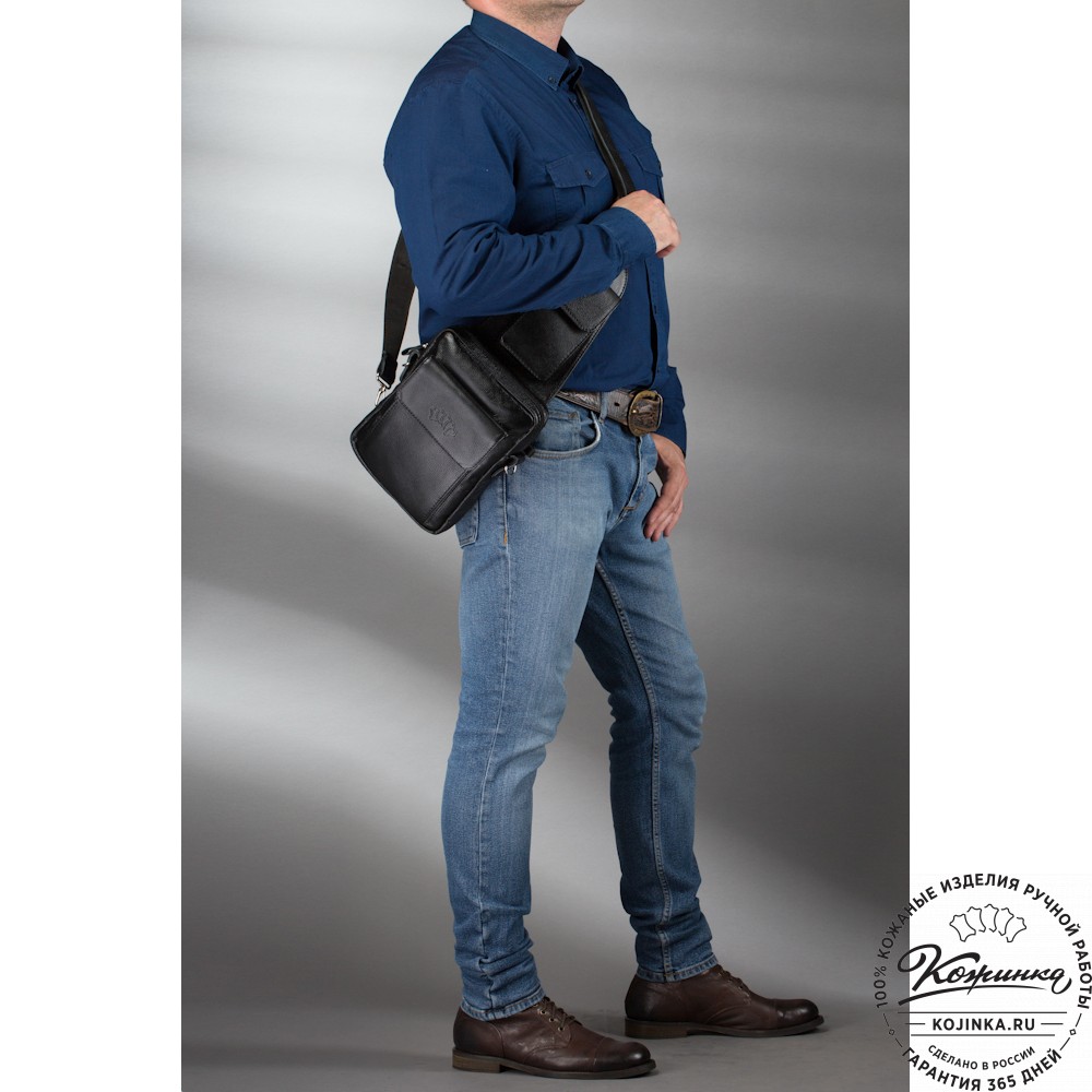 Кожаная нагрудная сумка "Стивен" (фактура чёрная)