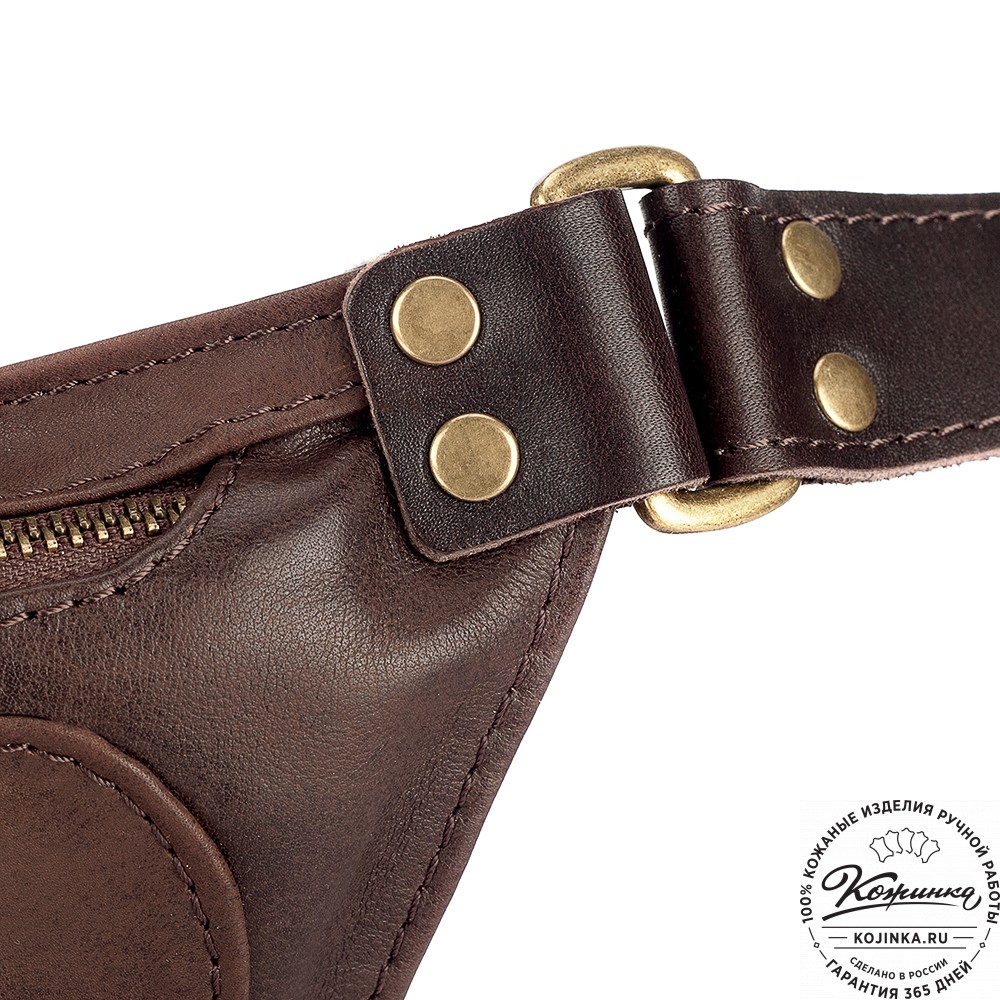 Кожаная сумка на пояс "Рики" (коричневая гладкая кожа)