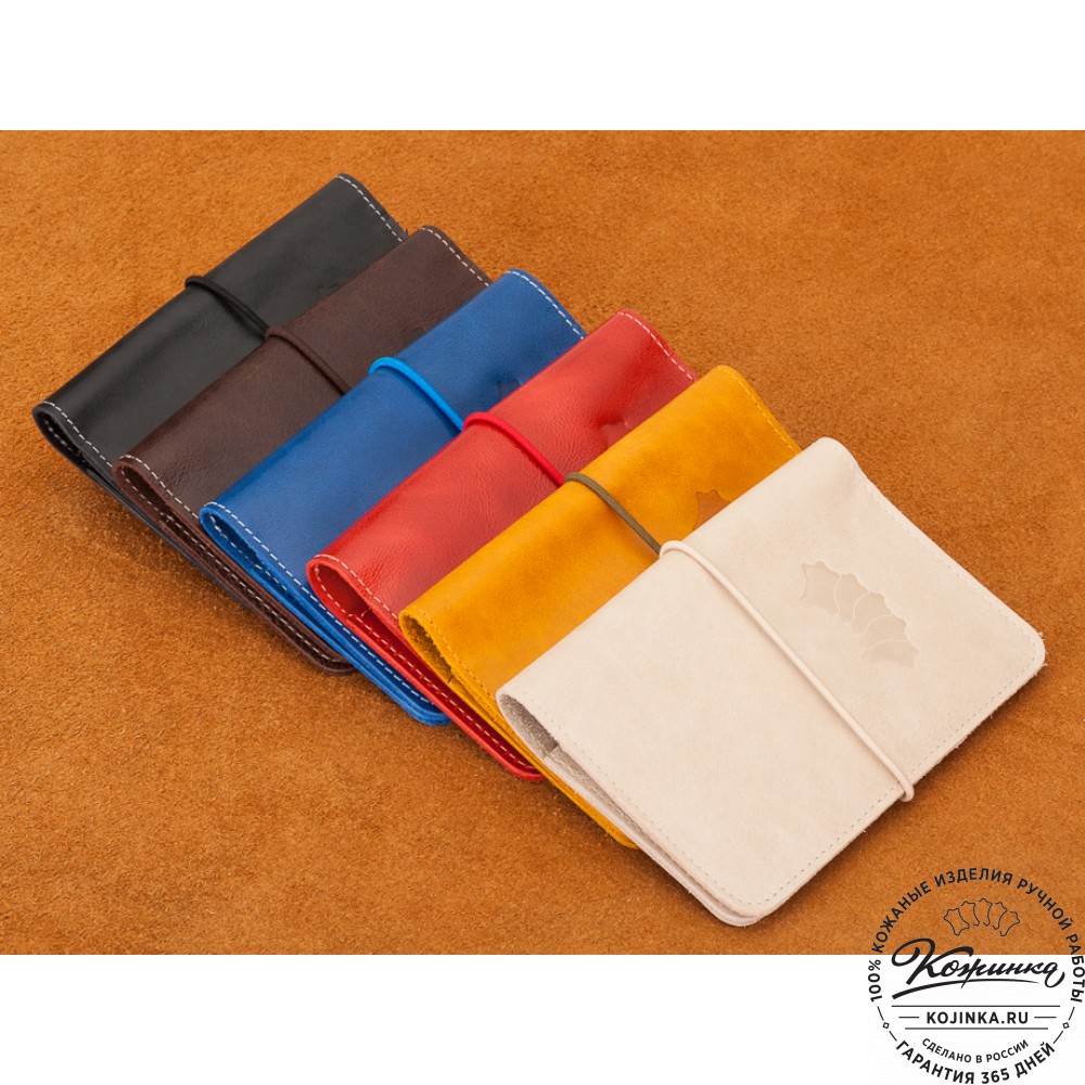 Кожаная обложка на паспорт Прага (синяя)